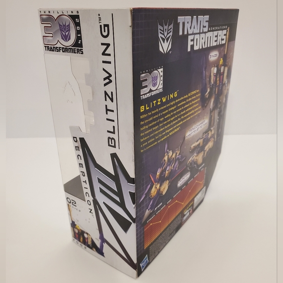 Transformers Generations Blitzwing - Picture 4 of 5